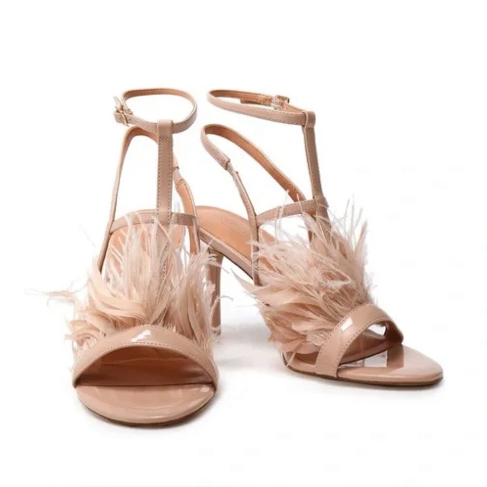 Elegant Feathered Beige Sandals